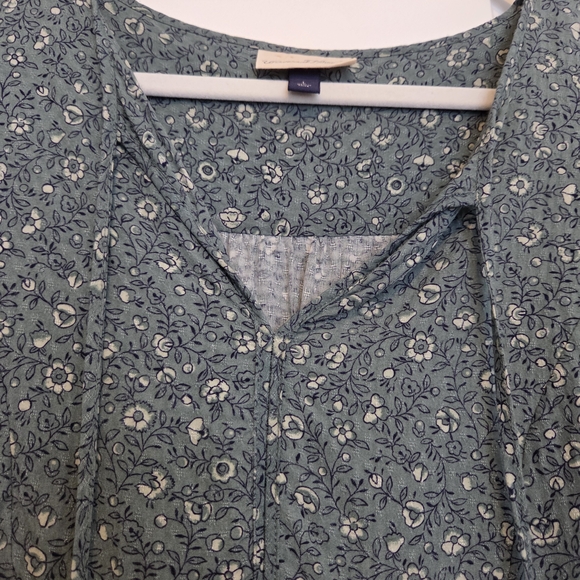 Universal Thread Blouse - Picture 3 of 6